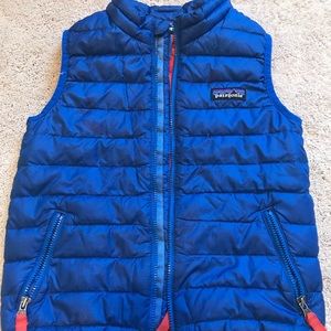 Kids Patagonia blue down vest